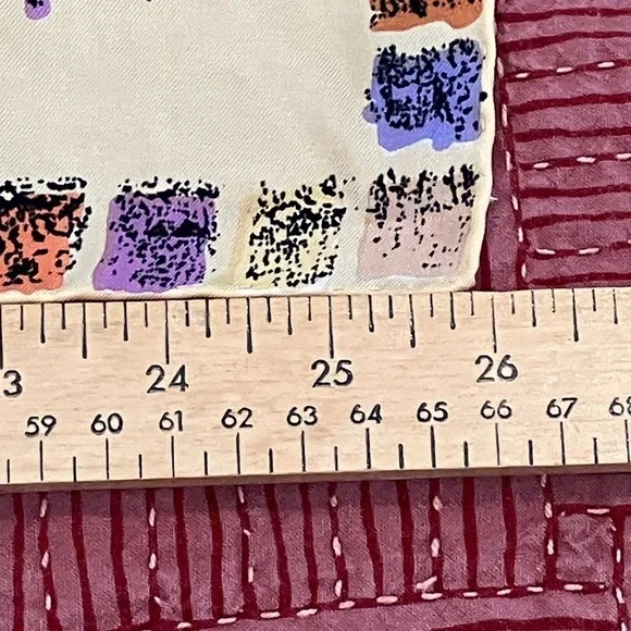 Colorful Snowflake Patterned Scarf - Picture 6 of 8